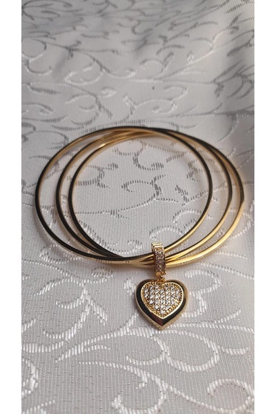 Uzel Taşlı Kalp Charmlı 3lü Gold Çelik Ajda Bilezik