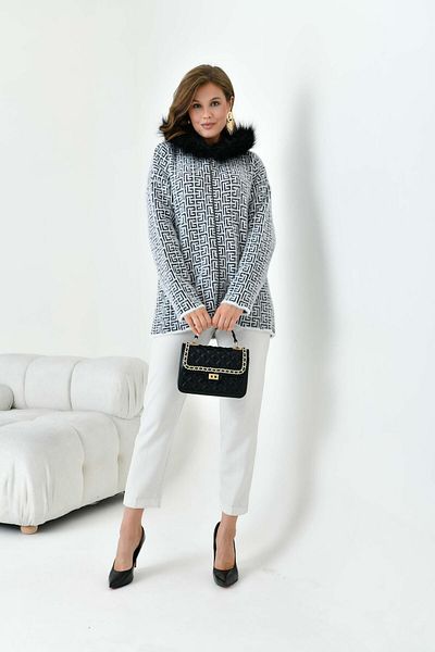 Garmi Ecru Women's Cardigan - Fur Detailed