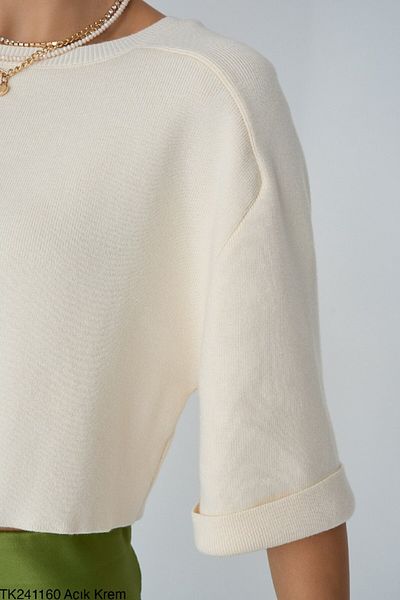 Aten Ecru Knitted Crop Sweater