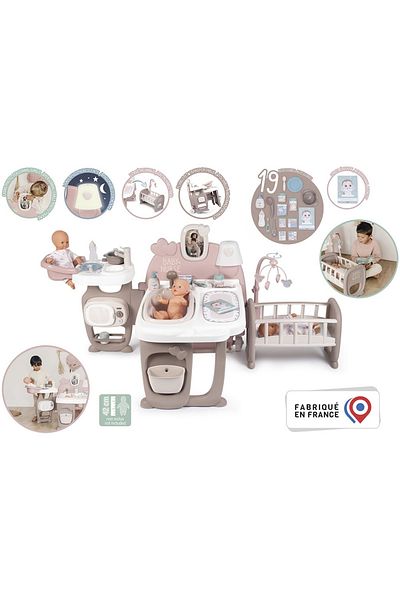 Smoby Centru de ingrijire pentru papusi Smoby Baby Nurse Doll`s Play Center maro cu 23 accesorii