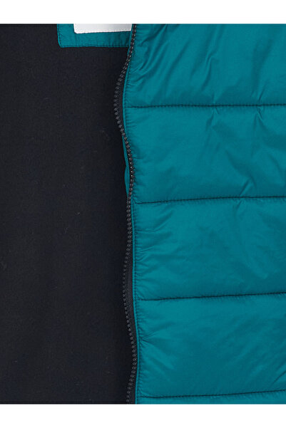 LC Waikiki LCW baby Orta Yeşil Kapüşonlu Uzun Kollu Erkek Bebek Kaban