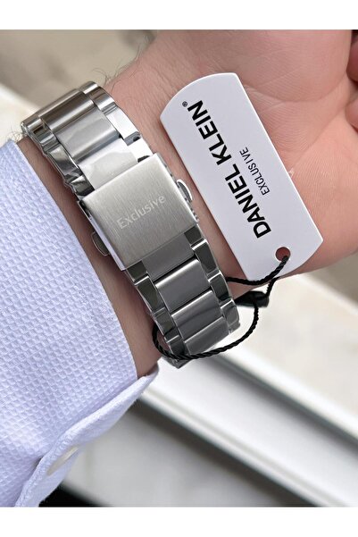 Daniel Klein Men Wrist Watch with Inner Functions Active 30 Mt Water Resistant Fdk.10587F8