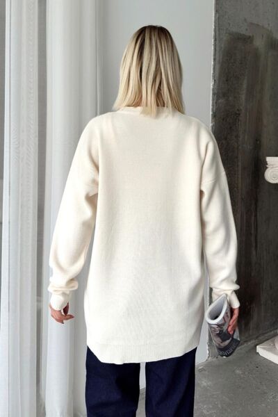 Hazinedan Women's Black Embossed Big Heart Knitwear Sweater