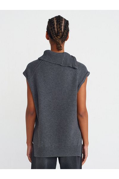 Dilvin 10667 Model Smoked Knitwear Sweater - Zippered Collar, Size M.