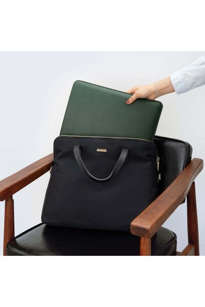 Comfyable 14” MacBook Pro Envelope Laptop Sleeve - M1/M2/M3/M4/M5 Compatible, Ultra Slim