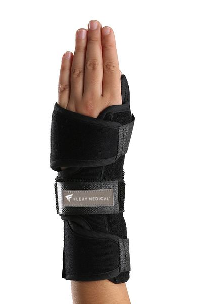 Flexy Medical Children's Hand Wrist Brace - Thumb Steel Support - Joint Pains Postoperative and Athlete (6-12 Years)