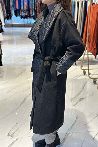 REMSA Black Stamp Coat - 20111 Model, Inflatable Detail