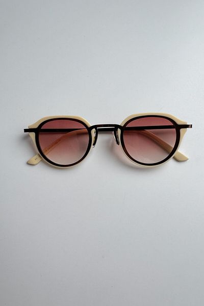 DSN Bold Sunglasses Cream