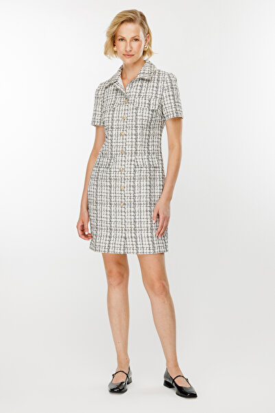 Ekol Süs Cepli Düğme Detaylı Midi Boy Elbise