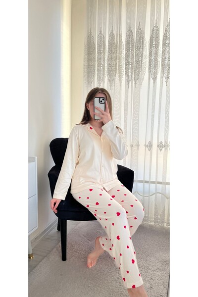 Lena Homewears Ecru Heart Patterned Buttoned Thermal Pajamas Set