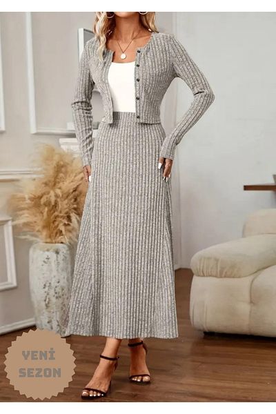 Viyamo New Season Women's Long Sleeve Button down Blouse and High Waist A-Line Long Skirt Raster Stylish Two-Piece Set