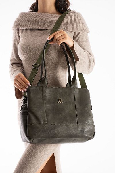 MEGA Bag 8 Compartments Fully Lined Lightweight Design Shoulder Bag