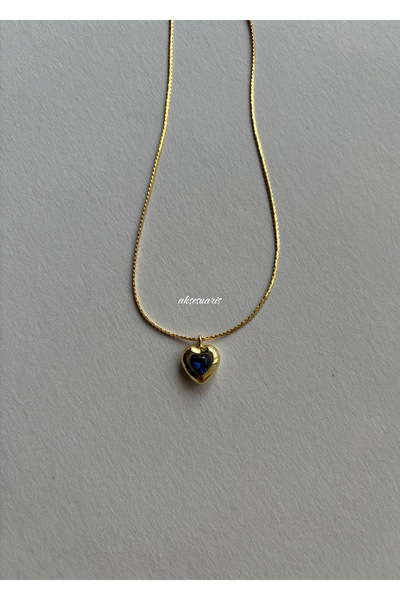 aksesuaris قلادة نسائية على شكل قلب ذهبي من حجر الزركون باللون الأزرق الداكن