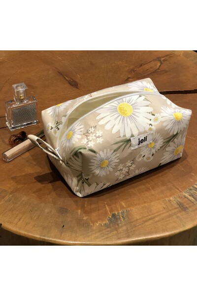 Joli حقيبة مكياج وحقيبة سفر منقوشة باللون البيج