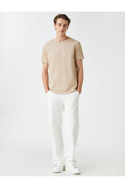 Koton T-Shirt με λαιμόκοψη με υφή κοντό μανίκι Slim Fit
