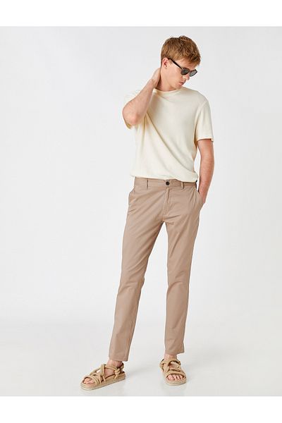 Koton Základní kalhoty Chino - design s knoflíky
