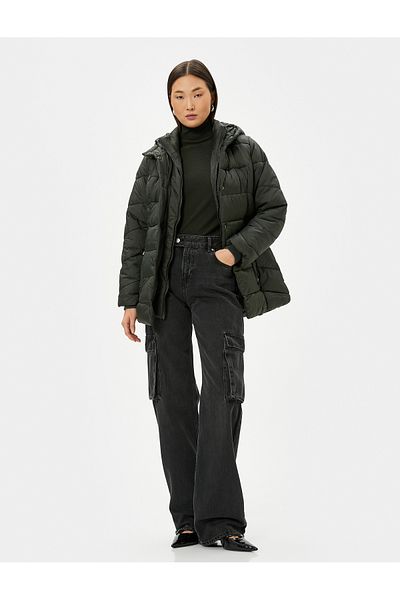 Koton Puffer Jacket Kapsa na opasku s kapucí a zipem