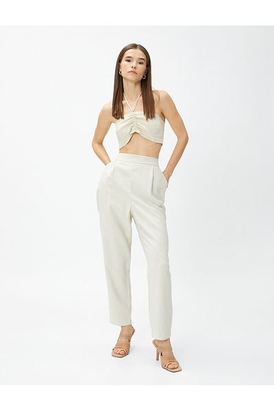 Koton Seidig strukturierte Hose mit elastischem Bund – Taschen
