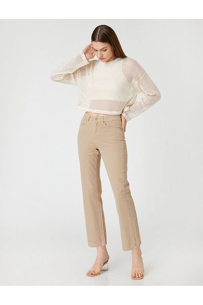 Koton Slim Fit-Jeans im spanischen Stil
