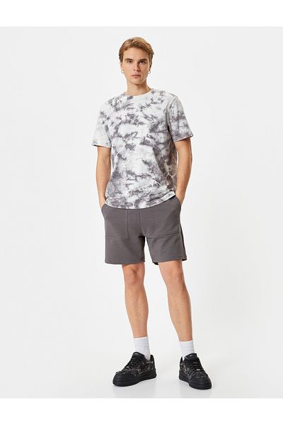 Koton Basic-Shorts aus Webstoff mit Schnürung in der Taille und Taschendetail