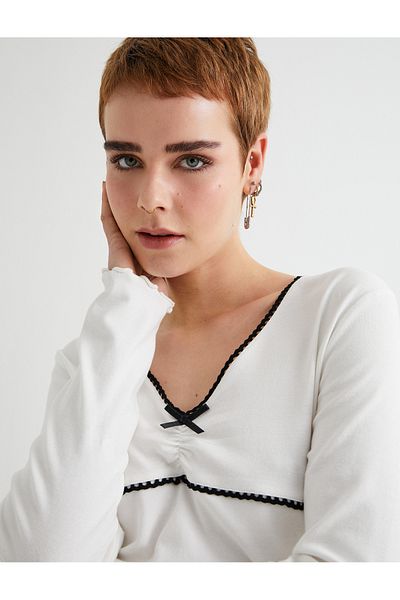 Koton T-shirt V λαιμόκοψη Βαμβακερό μακρυμάνικο με φιόγκο και ντραπέ λεπτομέρεια