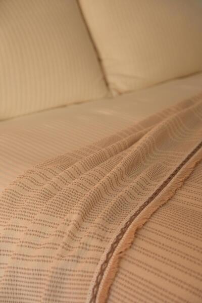 NEEDLE LACE ÇOK AMAÇLI YATAK/KOLTUK ÖRTÜSÜ