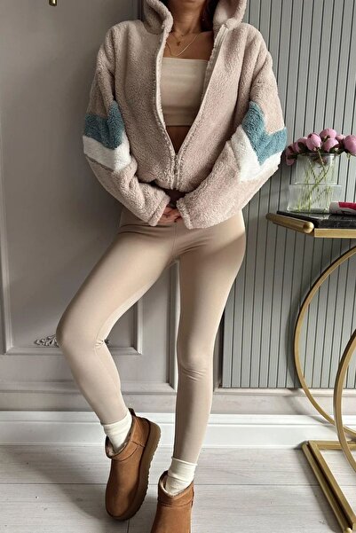 Mossta Μπεζ βελούδινο παλτό - με κουκούλα, μανίκια και λάστιχο στη μέση