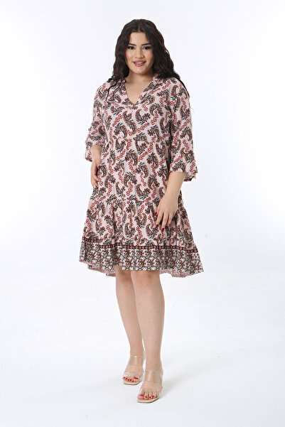 Şans Γυναικείο φόρεμα με λαιμόκοψη σε συντομότερο μέγεθος 65N38583