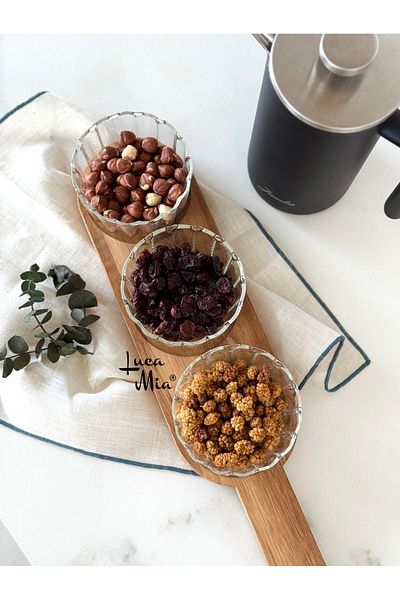 Luca Mia حامل عرض من زجاج أكاسيا من Breeze