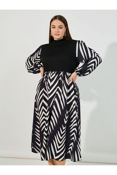 Styli Plus Size Abstract Print A-Line Midi Dress