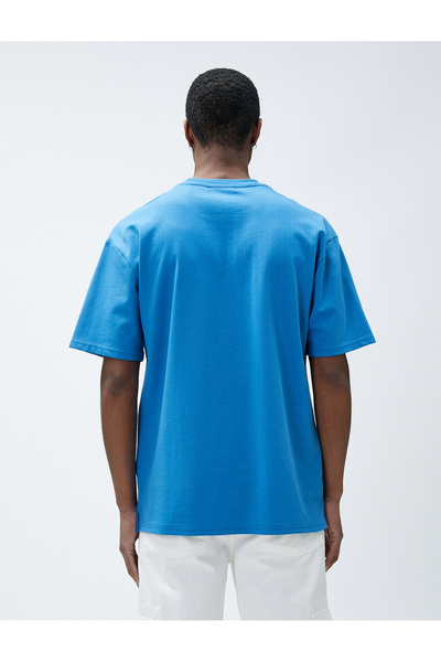 Koton Basic Oversize-T-Shirt aus Baumwolle mit Rundhalsausschnitt und kurzen Ärmeln