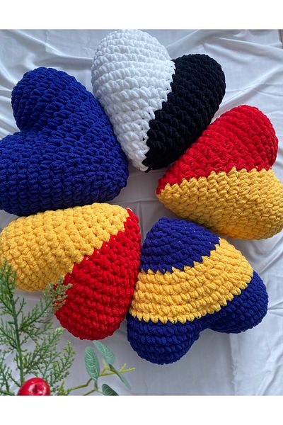 ÖRGÜCÜ DESİGN Puffy Heart Pillow Yellow Navy Blue Fan Pillow Large Size 42X42)