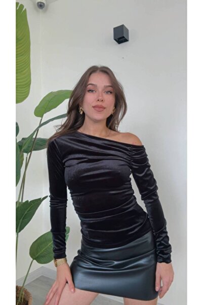 Butik Beyza Βελούδινη μπλούζα με λαιμόκοψη