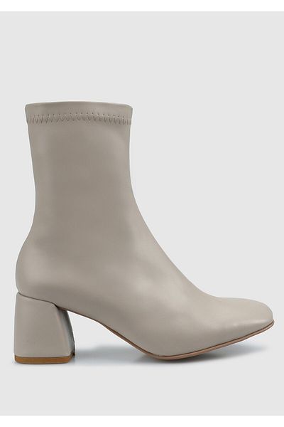 Provoq Ecru Women's Boots