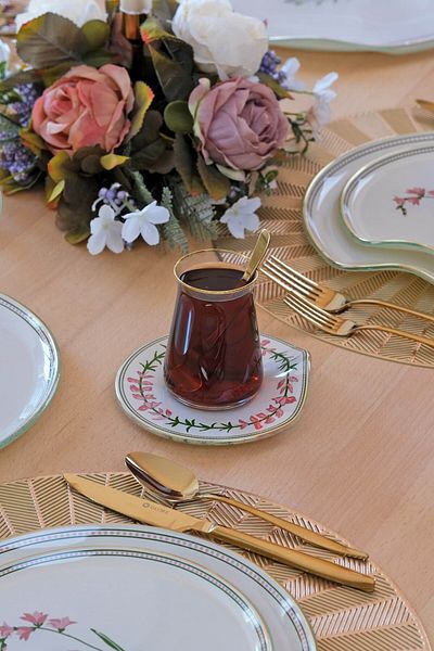 Glore Crocus Gold Gilded Glass Tea Plate Set for 6 People