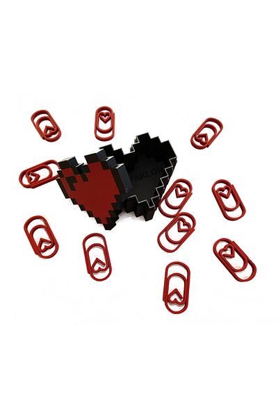 PAKLON Red Heart Shaped Boxed Bookmark and Piece Set (12Pcs)