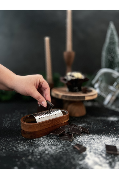 KaiHome مبشرة بغرفة معدنية من أكاسيا