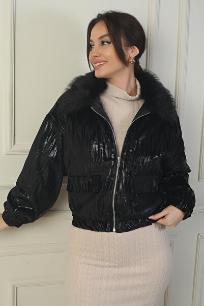 By Saygı Women's Fur Collar Front Zippered Lined Zigzag Pattern Coat