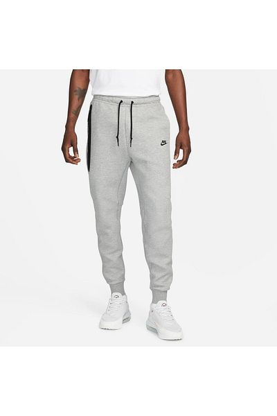 Nike tech knit jogger online
