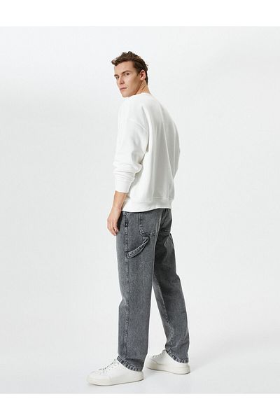 Koton Gewaschene Jeanshose mit Taschendetail und Knöpfen