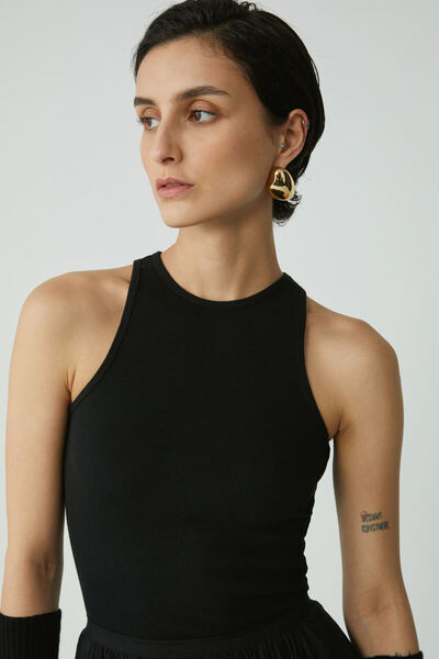 ETHIQUET Modest Joyce Women's Slim Fit Narrow Pattern Zero Sleeve Crew Neck Knitted Crop Black Undershirt