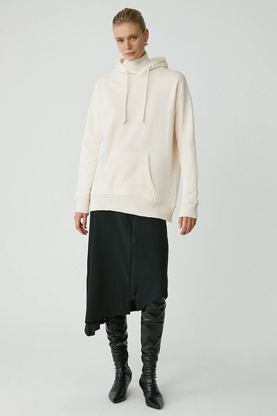 ETHIQUET Ecrufarbenes Damen-Sweatshirt von Carly Modest – Oversize-Passform mit Fleece, weichem Kapuzenpullover und Kängurutaschen-Detail