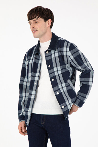 U.S. Polo Assn. قميص جينز أزرق فاتح للرجال 50289480 -DN0021