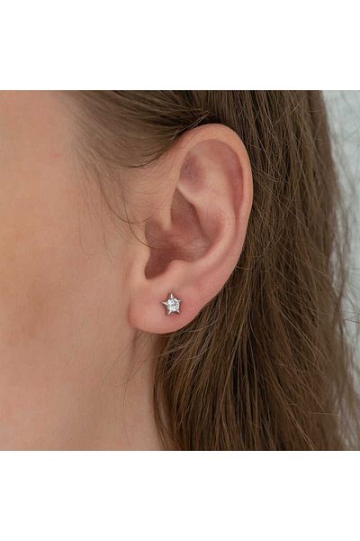 Skygo Silver Single Stone Star Studded Earrings