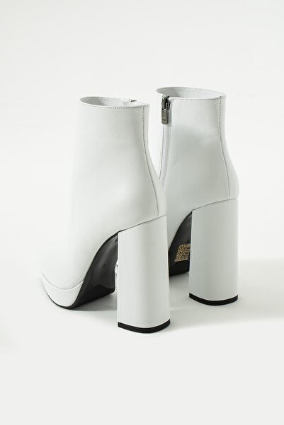 FOLLİNİ Kadın Hakiki Deri Platformlu Bot Beyaz