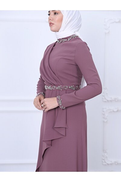 Modamorfo Večerné šaty s nádherným golierom a rukávmi s korálkovým detailom