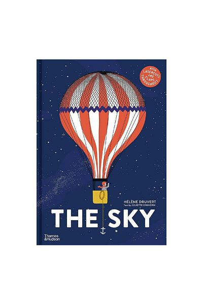 Thames & Hudson Lightweight and Elegant Outfit - the Sky
