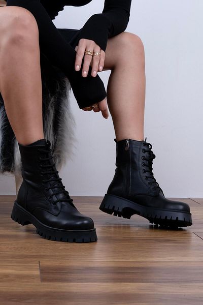 sovrana Genuine Leather Boots Black