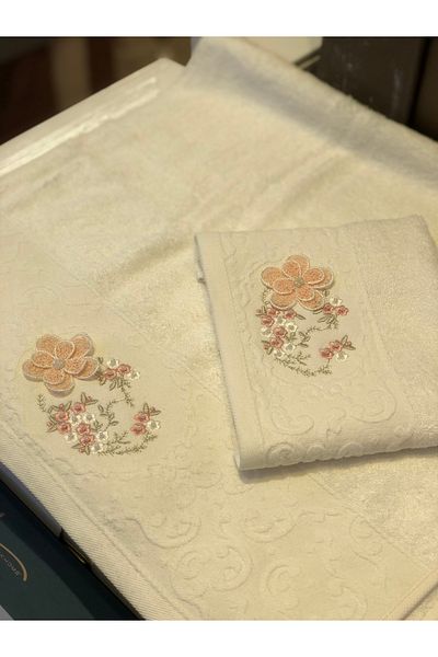 Fiesta 3D Embroidered Daisy Mother-Daughter Towel Set - Cream/Salmon