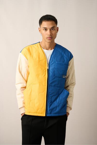 Rocqerx R-2420 Palton matlasat cu garnitură în trei culori